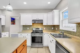 2502 Stricker Ln, Urbana, IL 61802 - Photo 17