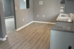 179 N Levasseur Ave, Bourbonnais, IL 60914 - Photo 9