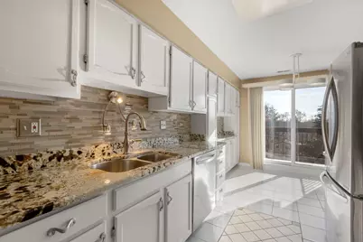 400 E Dundee Road #403C, Buffalo Grove, IL 60089 - Photo 7