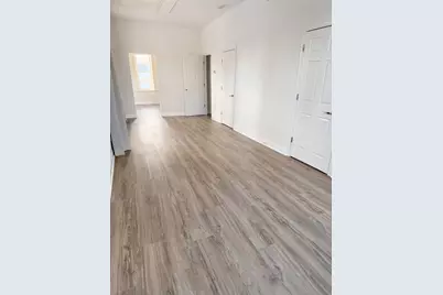 [Address not provided], Skokie, IL 60076 - Photo 11