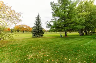 1169 Golf Ct, Dekalb, IL 60115 - Photo 33