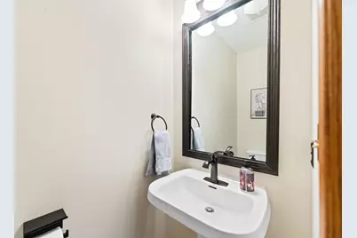 1169 Golf Court, Dekalb, IL 60115 - Photo 15