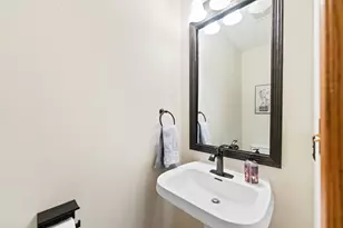 1169 Golf Ct, Dekalb, IL 60115 - Photo 15