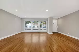 1900 Manchester Ave, Westchester, IL 60154 - Photo 5