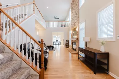 2133 Patriot Drive, Dekalb, IL 60115 - Photo 7