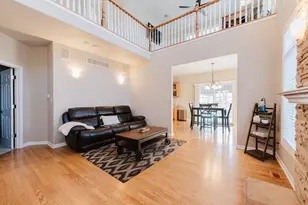 2133 Patriot Dr, Dekalb, IL 60115 - Photo 9