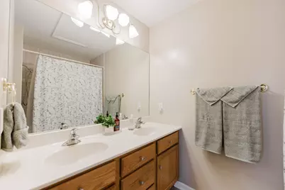 2133 Patriot Drive, Dekalb, IL 60115 - Photo 33