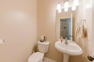 2133 Patriot Dr, Dekalb, IL 60115 - Photo 13