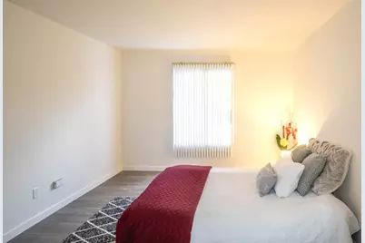 800 Brook Drive #1, Streamwood, IL 60107 - Photo 11