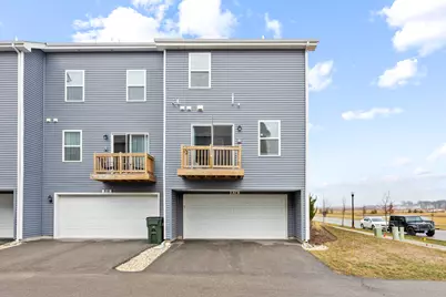 814 Briar Glen Court, Hampshire, IL 60140 - Photo 9