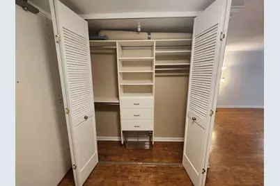 233 E Erie Street #1410, Chicago, IL 60611 - Photo 11