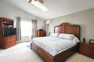 1204 Frederick Ct, Elgin, IL 60120 - Photo 13