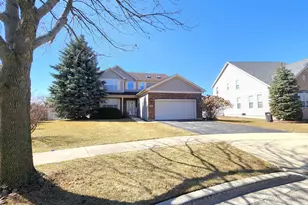 1204 Frederick Ct, Elgin, IL 60120 - Photo 25