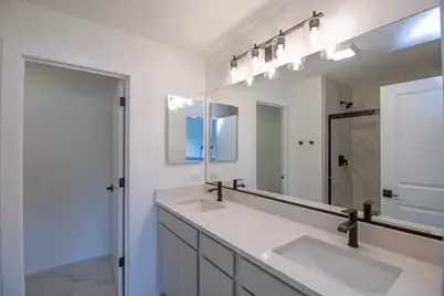 8380 Miami Avenue, Morton Grove, IL 60053 - Photo 11