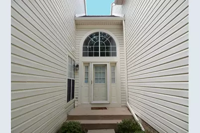 2223 Seaver Lane, Hoffman Estates, IL 60169 - Photo 3