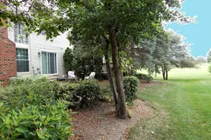 2223 Seaver Ln, Hoffman Estates, IL 60169 - Photo 31