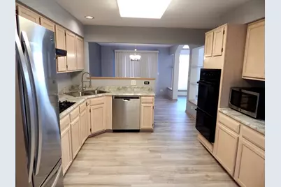 2223 Seaver Lane, Hoffman Estates, IL 60169 - Photo 11