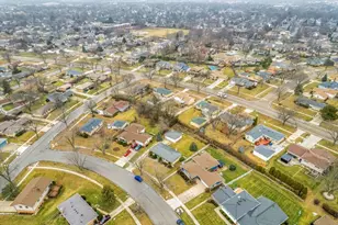 609 Trent Ln, Schaumburg, IL 60193 - Photo 37