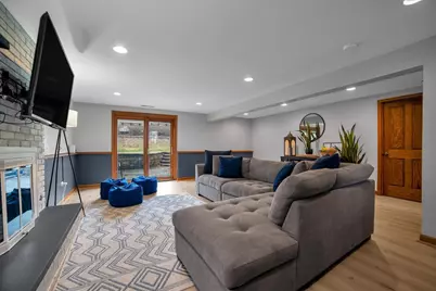 609 Trent Lane, Schaumburg, IL 60193 - Photo 13