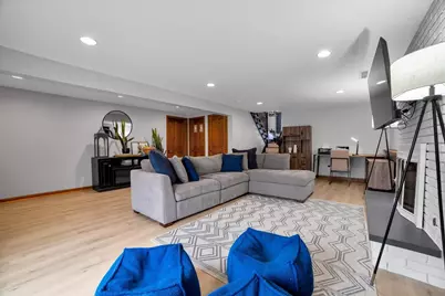 609 Trent Lane, Schaumburg, IL 60193 - Photo 17