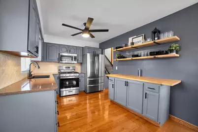 609 Trent Lane, Schaumburg, IL 60193 - Photo 9