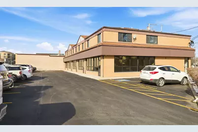 6301 N Northwest Highway, Chicago, IL 60631 - Photo 3