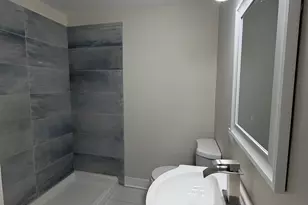 633 E 153rd St, Phoenix, IL 60426 - Photo 15