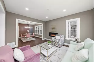 10813 S Eggleston Ave, Chicago, IL 60628 - Photo 3