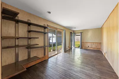 175 S Harrison Avenue, Aurora, IL 60506 - Photo 11