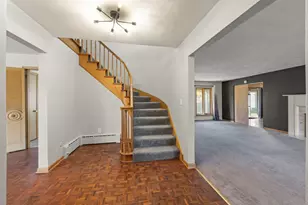 175 S Harrison Ave, Aurora, IL 60506 - Photo 5