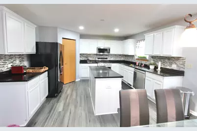 1458 S Wild Meadow Road, Round Lake, IL 60073 - Photo 13