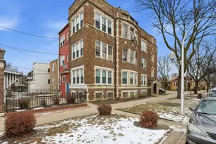 2600 W North Shore Ave, Chicago, IL 60645 - Photo 3