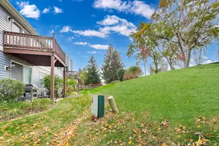 6648 Weather Hill Dr, Willowbrook, IL 60527 - Photo 25