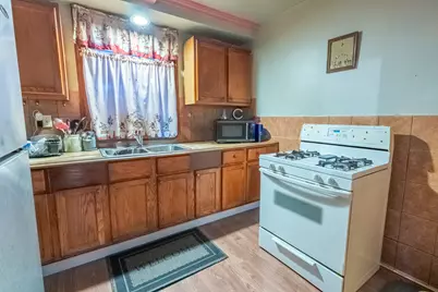 2859 S Homan Avenue, Chicago, IL 60623 - Photo 9