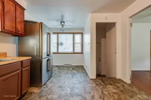 2130 W 71st Pl, Chicago, IL 60636 - Photo 23