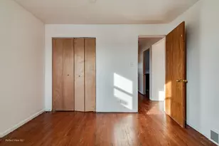 2130 W 71st Pl, Chicago, IL 60636 - Photo 11