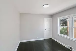 2263 S 14th Ave, North Riverside, IL 60546 - Photo 13