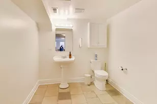 2537 N Hamlin Ave, Chicago, IL 60647 - Photo 21