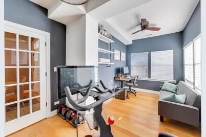 2537 N Hamlin Avenue #1S, Chicago, IL 60647 - Photo 11