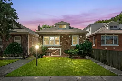 9132 S Saginaw Avenue, Chicago, IL 60617 - Photo 1