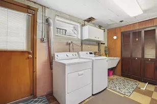 10551 Essex St, Westchester, IL 60154 - Photo 21