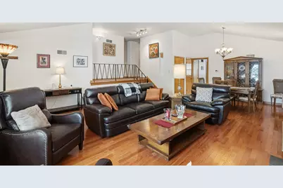 10551 Essex Street, Westchester, IL 60154 - Photo 9