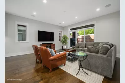 2018 W Lemoyne Street #1W, Chicago, IL 60622 - Photo 13