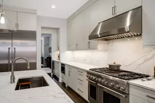 2018 W Le Moyne St, Chicago, IL 60622 - Photo 9