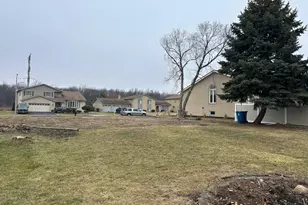 18619 Laramie Rd, Country Club Hills, IL 60478 - Photo 1