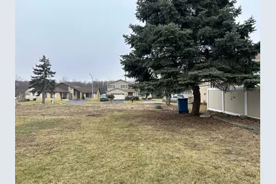 18619 Laramie Road, Country Club Hills, IL 60478 - Photo 3