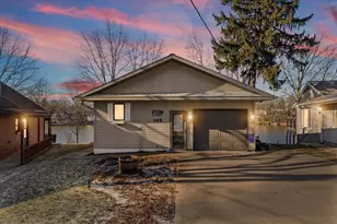 142 Sunrise Ct, Loda, IL 60948 - Photo 1