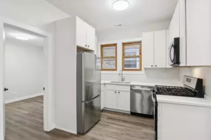 3511 W 61st St, Chicago, IL 60629 - Photo 11