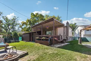 122 W Helen Rd, Palatine, IL 60067 - Photo 35