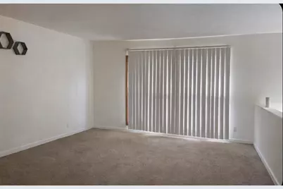 267 Chappel Avenue, Calumet City, IL 60409 - Photo 3